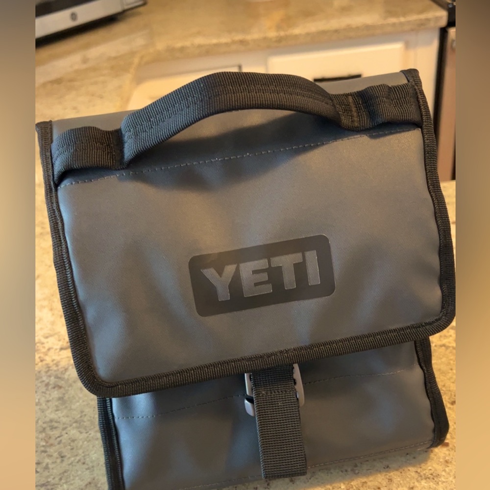 Yeti Chrome Daytrip Lunchbag